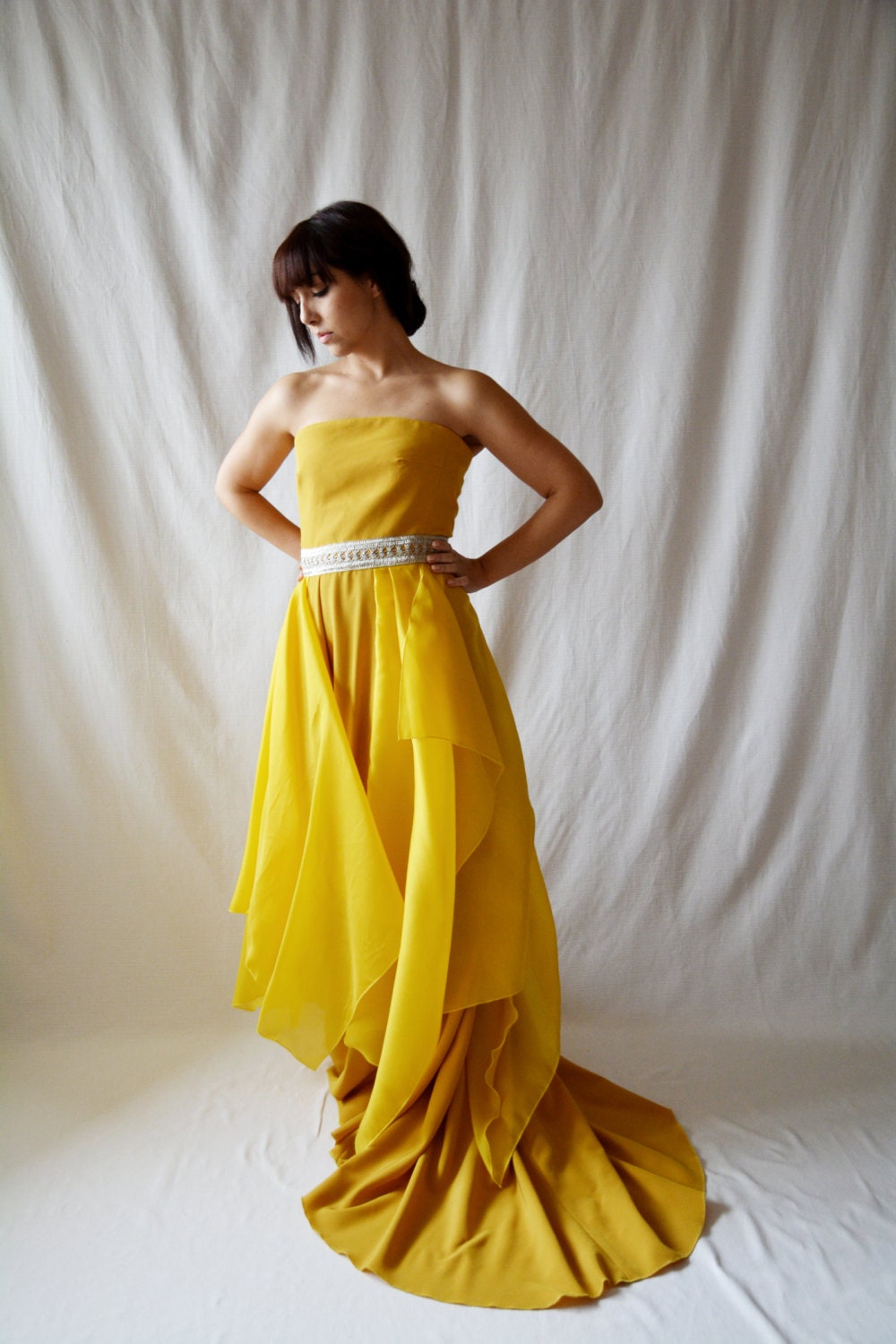 yellow wedding outfits