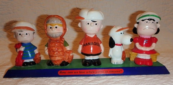 peanuts gang figurine set