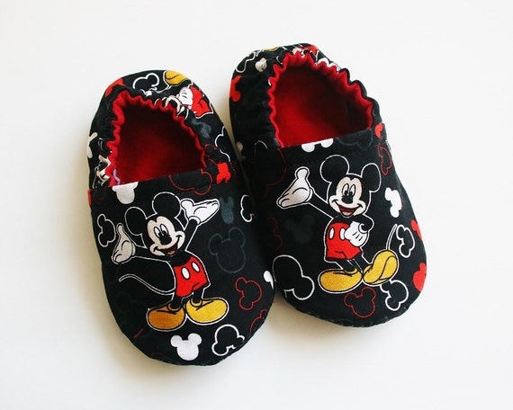 Mickey Mouse baby slippers/shoes. Cotton and by RosenLilyCreationz