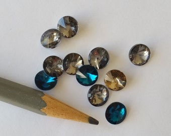 11 Rivoli crystal rhinestones 8mm