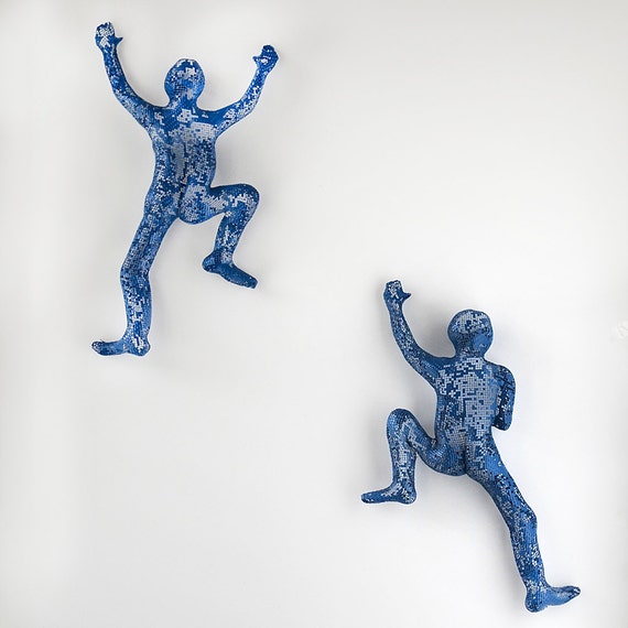 wall climbing figurines