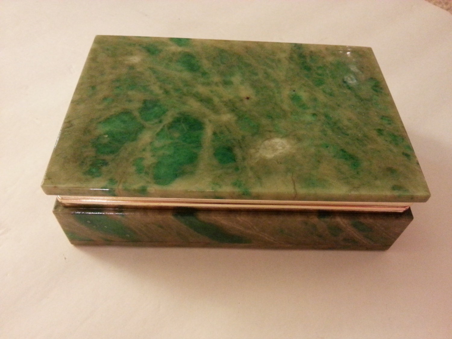 Genuine Alabaster Hand Carved Box made in Italy