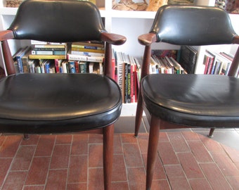 Mid Century Modern Mad Men Paoli Chair Company Chairs 1966 Set of 2
