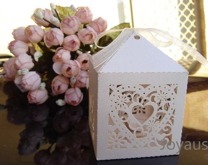 Featured listing image: 50x Ivory Love-heart Bomboniere Favour Boxes - Wedding & Party Gift Box - Chocolate Candy Cookie Box