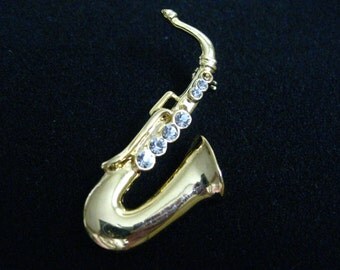 Saxophone Pin Brooch Vintage Musical Instrument Brooch with 7 Rhinestone Keys Gold tone Lapel Pin circa 1990 Vintage Jewelry Musicians Gift