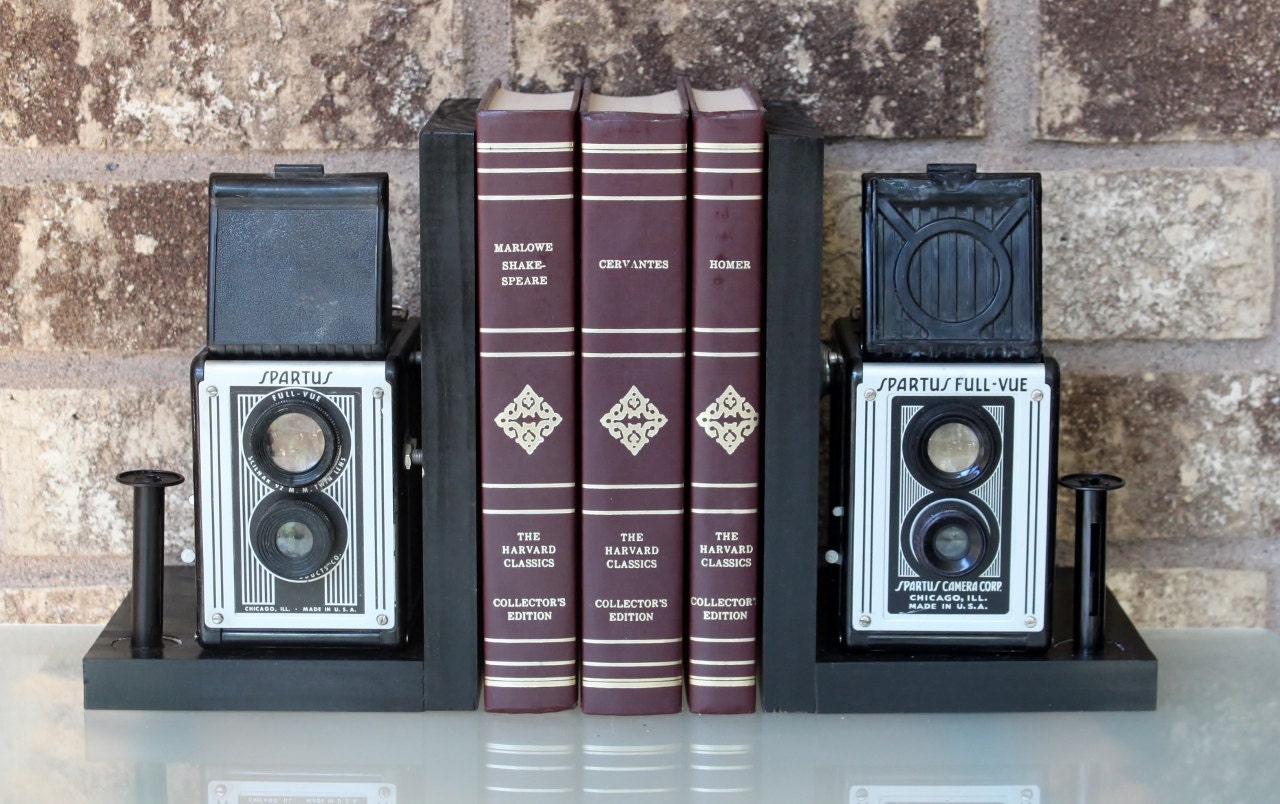 Spartus FullVue Vintage Camera Bookends
