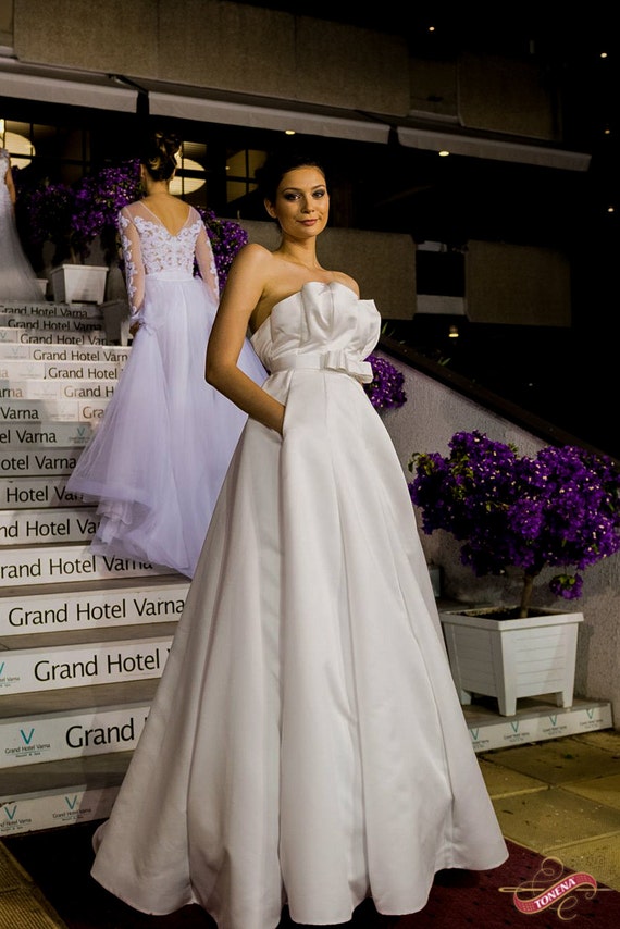 Simple Alternative Wedding Dresses Photos