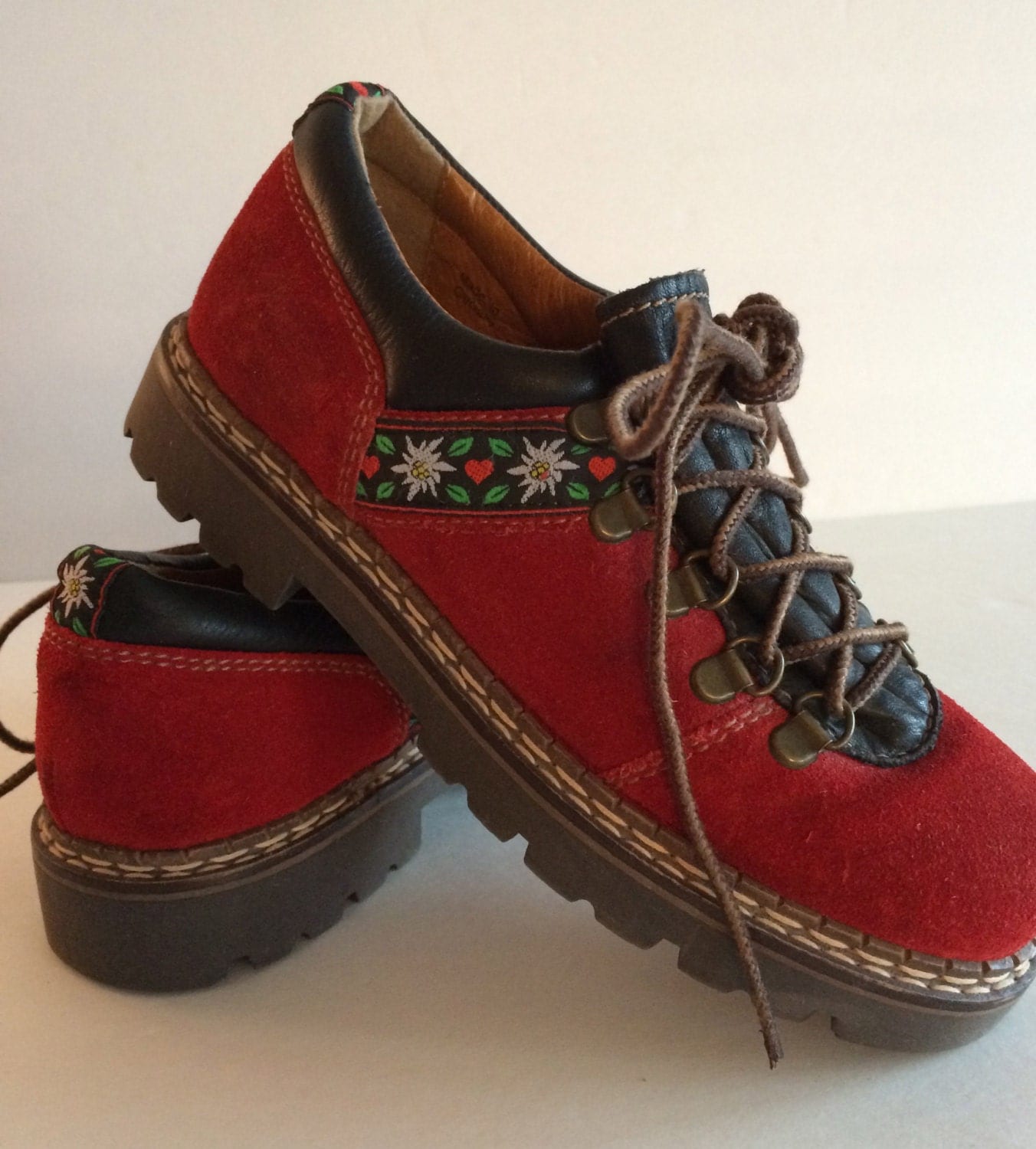 hiking suede boots
