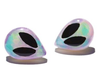 Pastel Alien Earrings Jewelry // Alien Earrings, Grunge, Pastel Grunge, 90s, Soft Grunge, Pastel Goth, Creepy Cute, Alien Jewelry, UFO