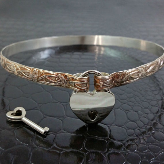 Submissive Locking Day Collar BDSM Collar by MySecretHeartJewelry