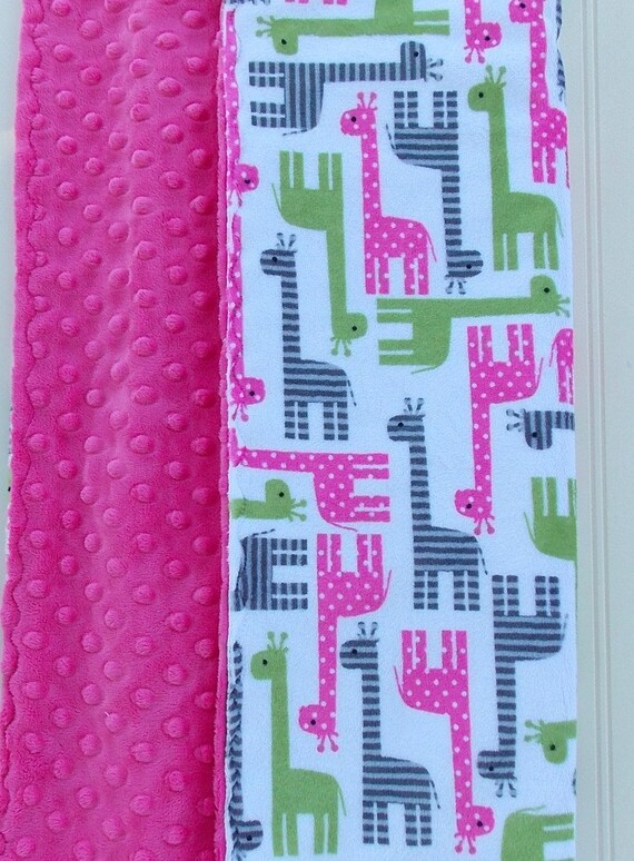 Pink Giraffe Minky Baby Blanket/w Fuchsia by DarlenesNeedlesnPins