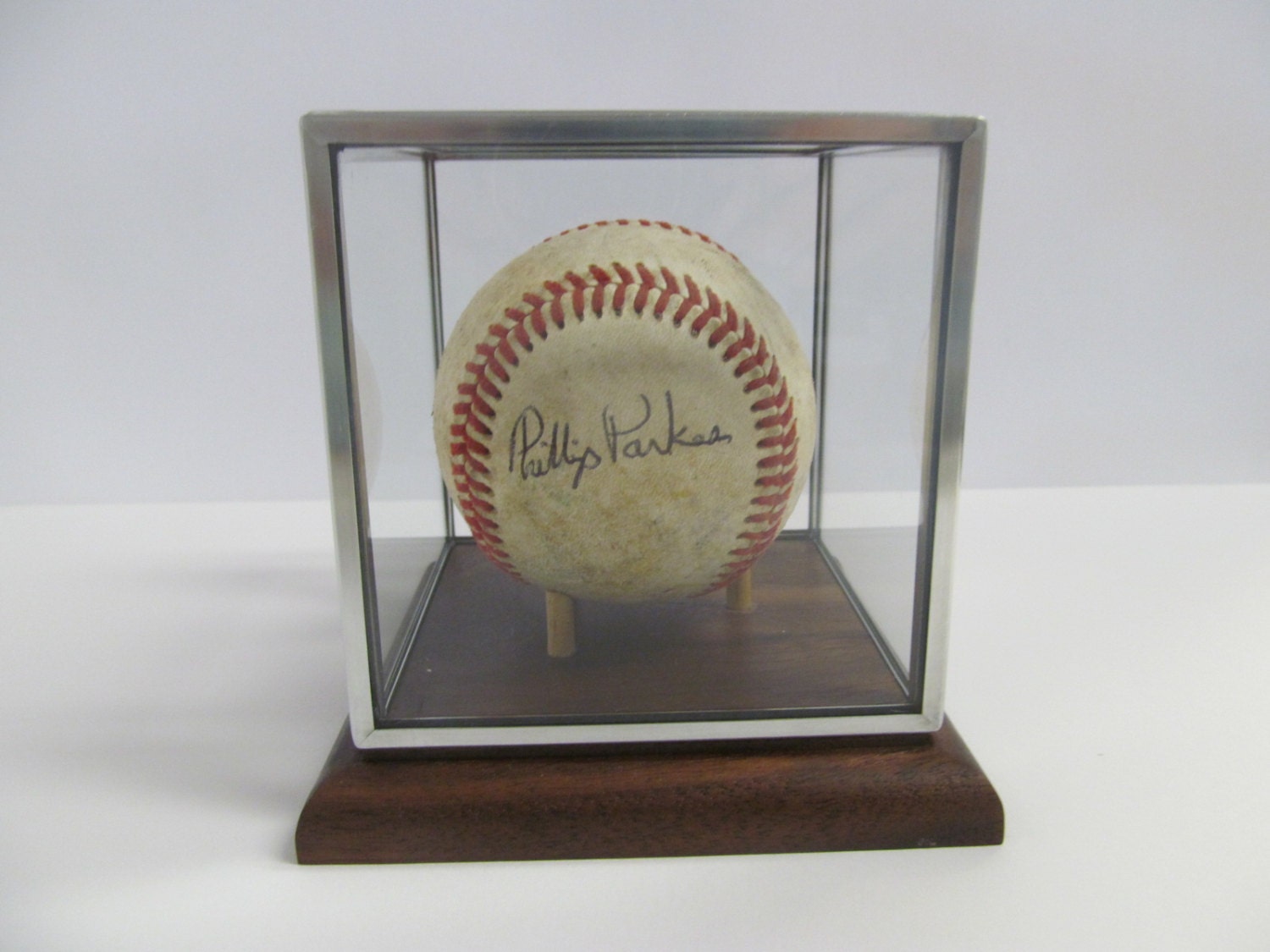 Glass and Zinc Baseball Display Collector Baseball Home Run