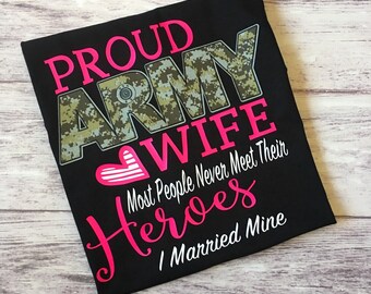 Proud Army wife t-shirt, army wife shirt, proud army wife shirt, proud spouse, army wifey, army wife tee, army tee, army t-shirt, family day