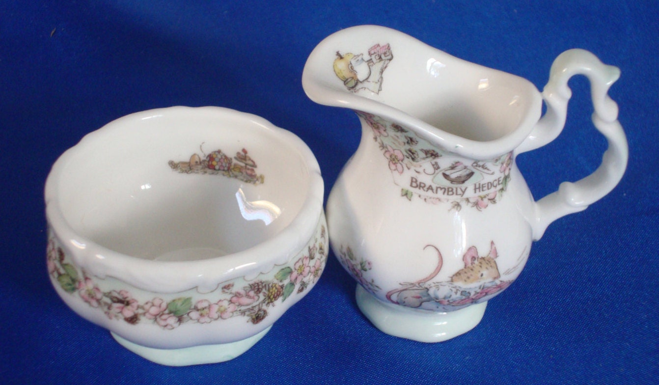 Royal Doulton BRAMBLY HEDGE Miniature Tea Set Perfect Gift