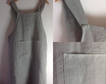 Cross back linen apron