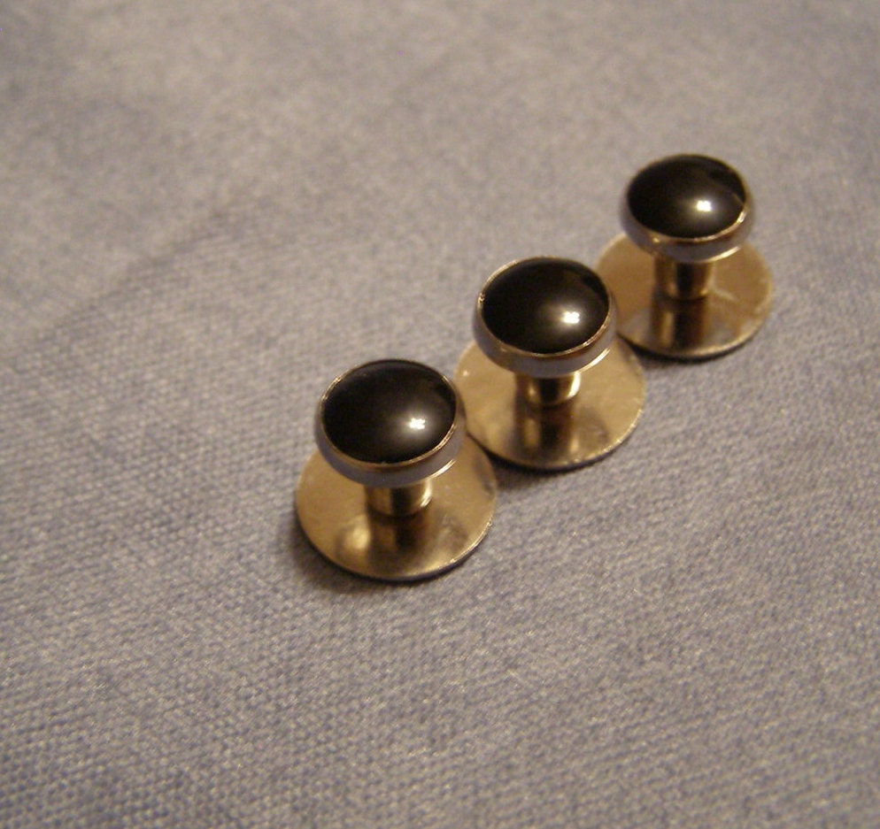 collar buttons