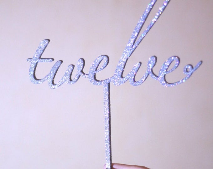 Silver glitter table numbers, with the stick, non-free standing