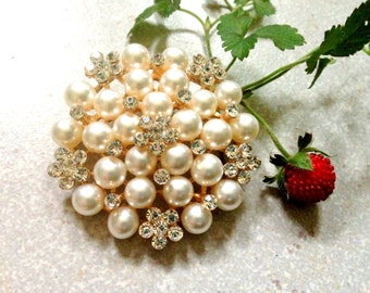 Gold Pearl Rhinestone DIY Flat Back Embellishment or Pin Clear Crystal Pearl Rhinestone Broach Gold Pearl Brooch Bouquet Sash Supply GPR1