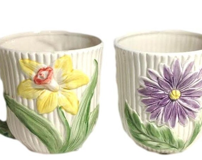 Fitz & Floyd April Flowers Ceramic Coffee Mug Set of 4 Embossed Ribbing with Sculpted Flowers 10 Oz