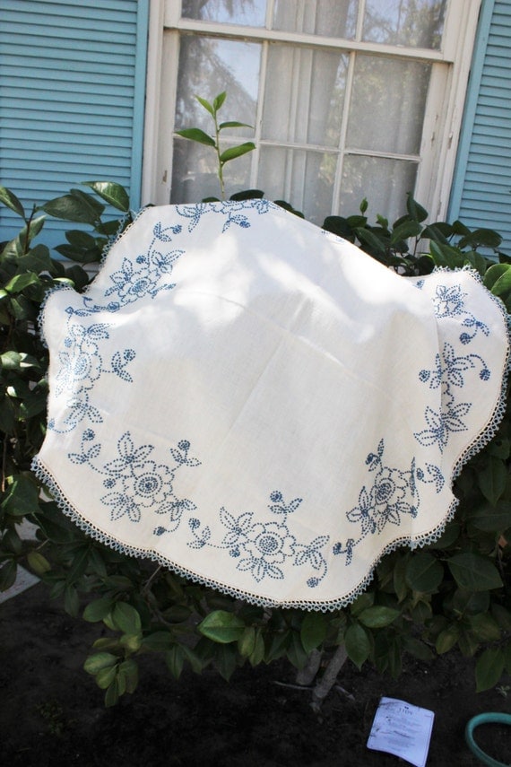 Vintage 1960s Round Linen Tablecloth Blue And White Small Vintage 1960s Round Linen Tablecloth Blue And White Small Swiss Dotted Embroidered