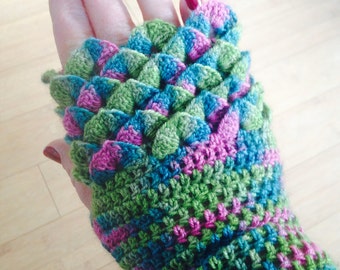 Dragon Scale Fingerless Mittens Crochet Pattern - Crocodile Stitch Mittens, Womens, Fingerless gloves,