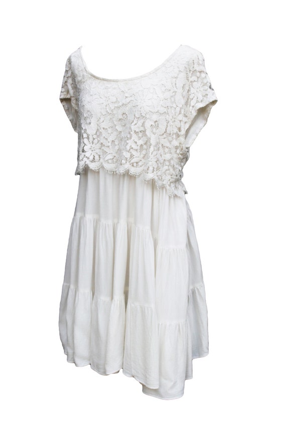 SALE Must Go Vintage White Flowy Layered Bohemian Lace
