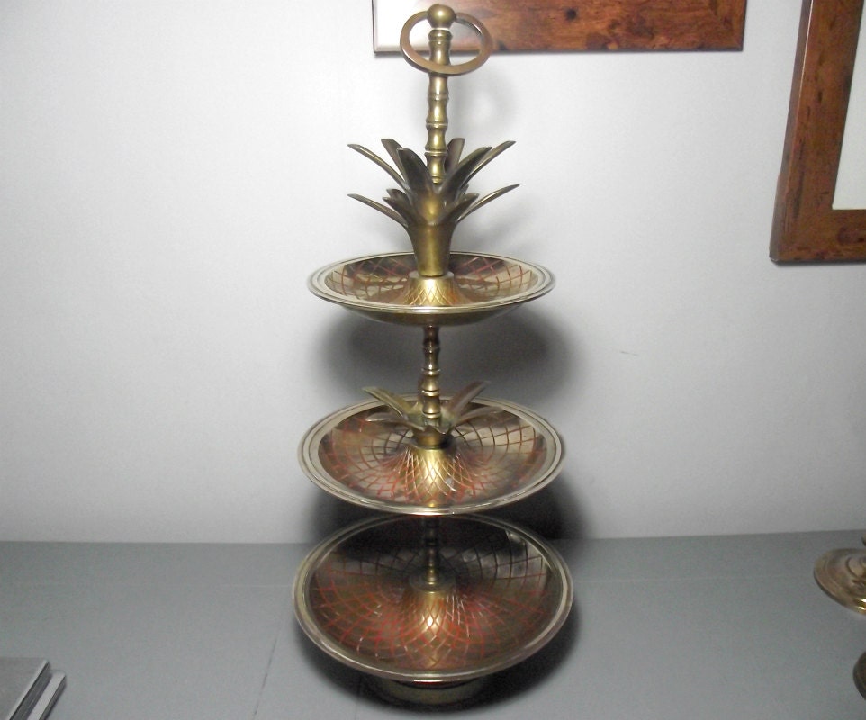 Brass Pineapple Stand/Pineapple Cake Stand/Pineapple 3 Tier