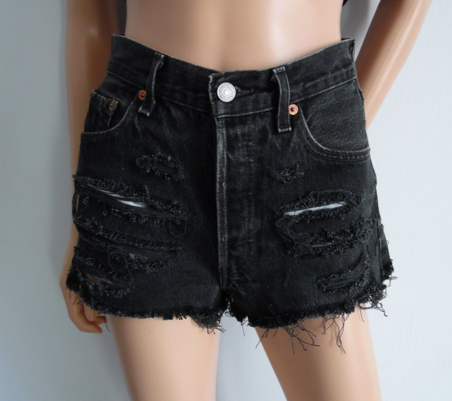 levis 501 black shorts