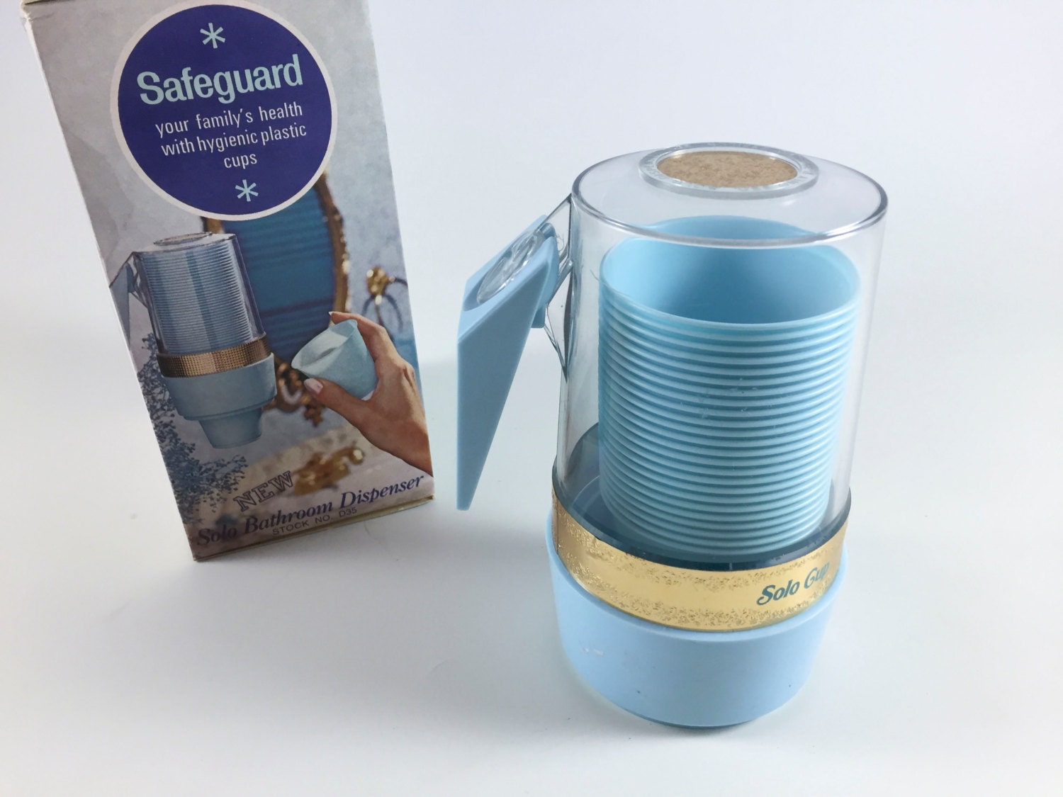 Vintage Turquoise Bathroom Cup Dispenser Solo by LivingAVntgLife