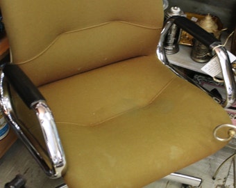 Mid Century Steel Case Office Chair***Ask About Shipping