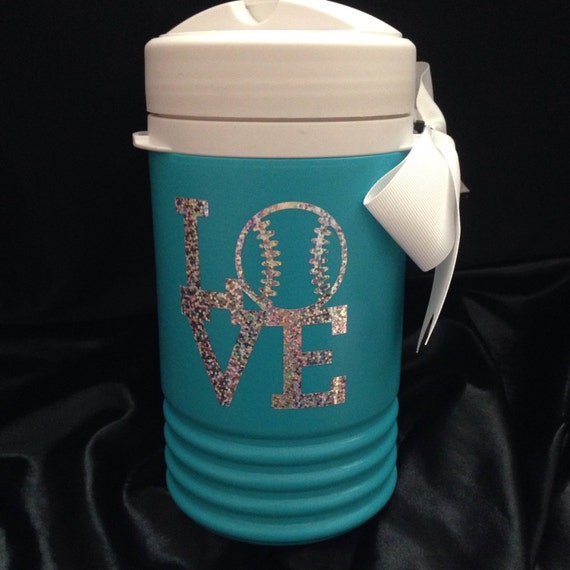 Igloo Sport Drink Cooler Igloo 1 quart size by BOWSandBALLERS