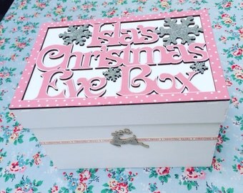How to decorate a wooden christmas eve box