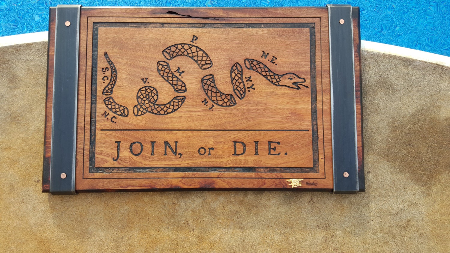 17x34-engraved-join-or-die-flag