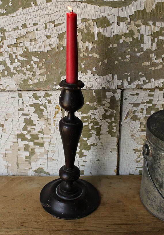 VINTAGE WOODEN CANDLESTICKTurned Wood lovely form