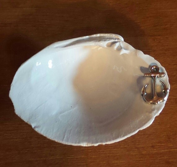 Clam Shell Jewelry Dish Party Favor