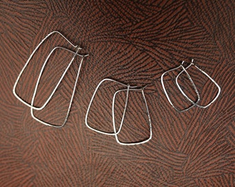 Hammered silver geometric hoop earrings / minimalist earrings / gift for her / bridesmaid gift / valentine's gift
