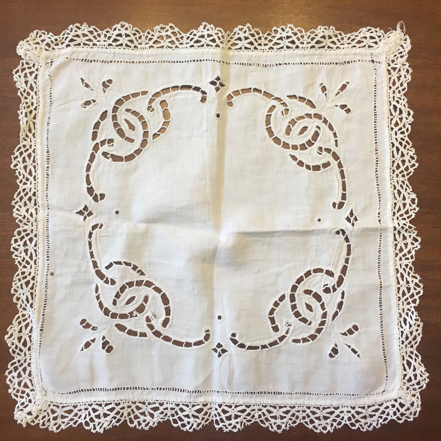 Vintage FRENCH Linen 1930s Handmade Lace Cotton Linen