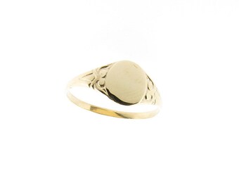 9ct Yellow Gold Children's Fancy Oval Signet Ring - UK Sizes G - L - US Sizes 3.5 - 5.5