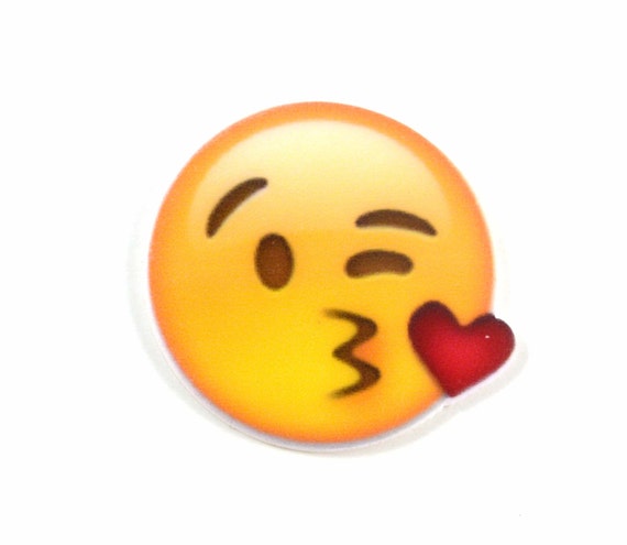 blowing kisses winking smiling blowing kisses winking smiling
