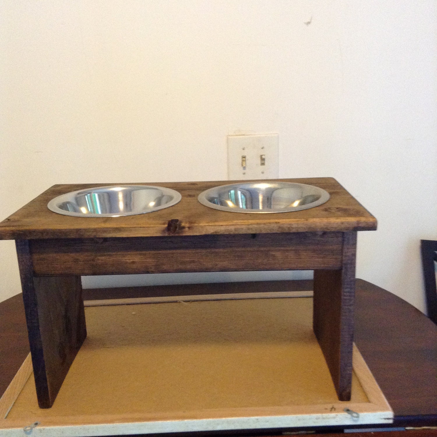 big-wooden-dog-bowl-holder