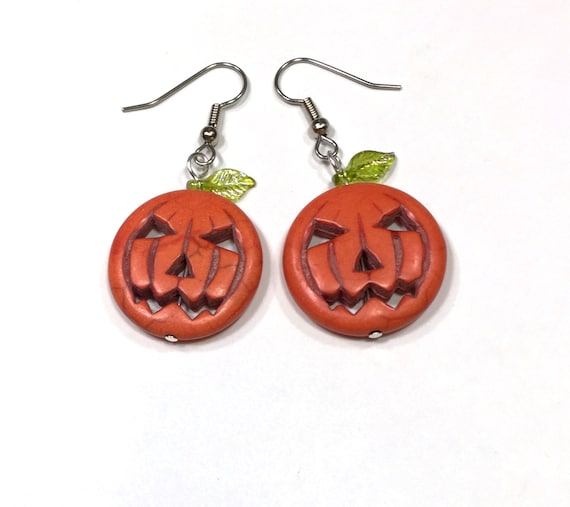 Jack-o-lantern pumpkin earrings on Hypoallergenic Surgical