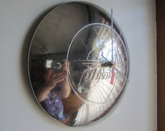 1946-8 Plymouth Hubcap Clock no.2516