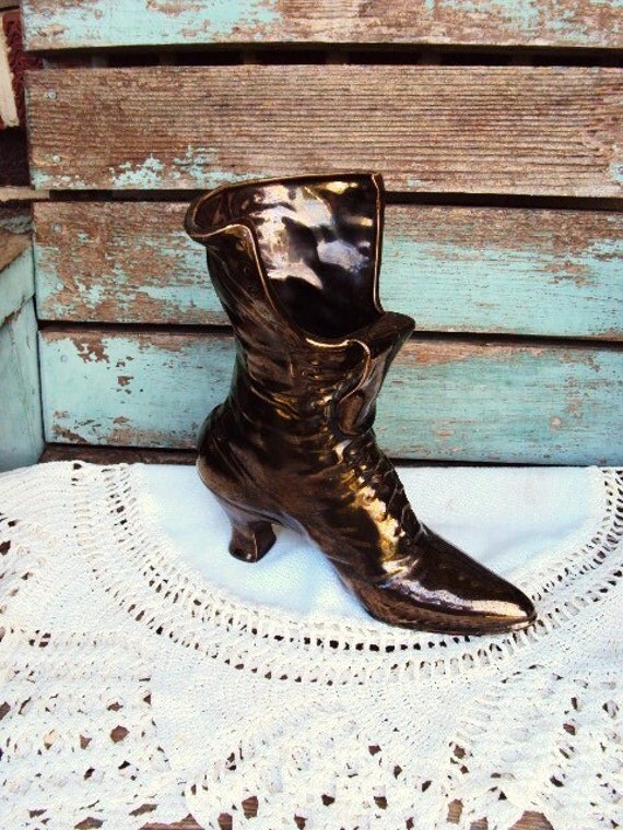 ceramic boot match holder