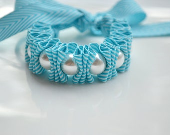 Ruffle Ribbon Bracelet .Twillypop Charlie Ribbon and Pearl Bracelet. Pearl Jewelry for Women. Aqua and White. Gift Under 25