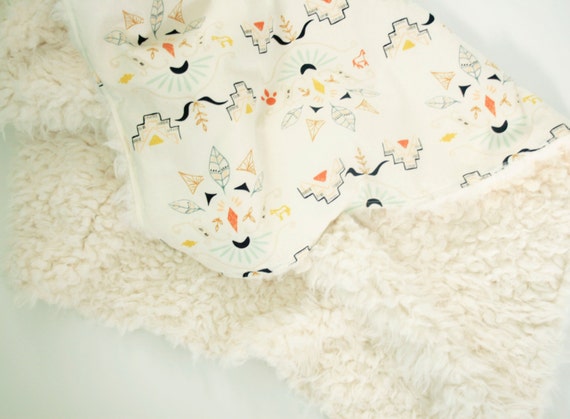 Couverture de bébé fausse fourrure / / Temple de Allanque / / couverture bébé