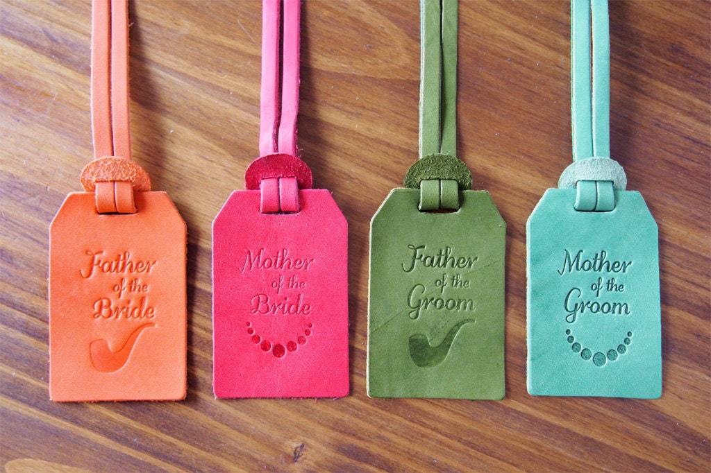mongrammed wedding favor personalized luggage tags