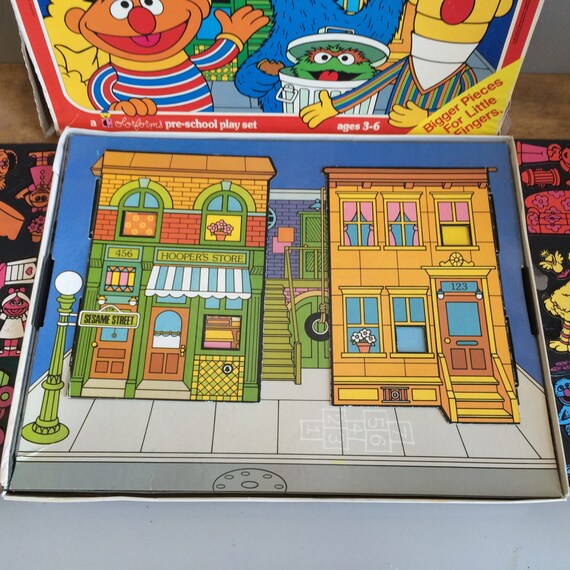 Vintage 1977 Colorforms Sesame Street Boxed Play Set Muppets