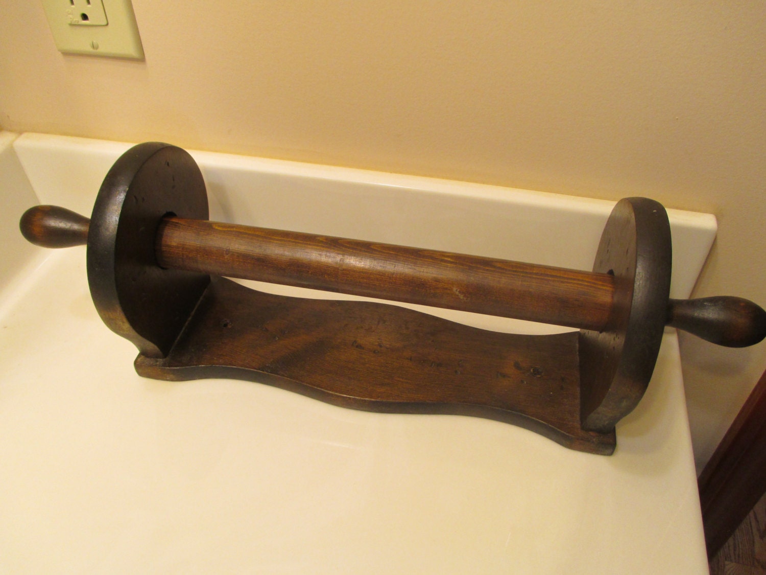 Vintage Wooden Paper Towel Holder by LilandLou on Etsy