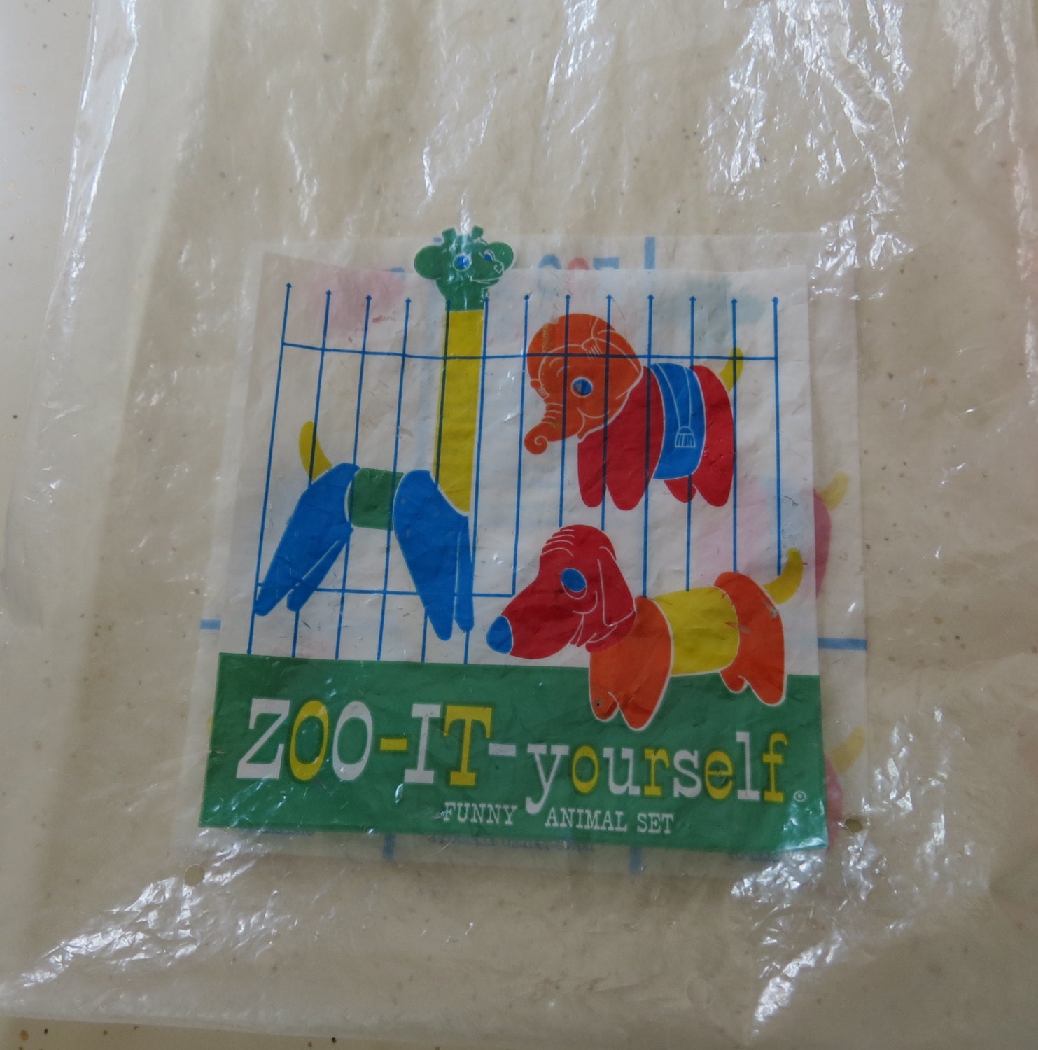 Tupperware Toys Zoo It Yourself Animals / Vintage Tupperware