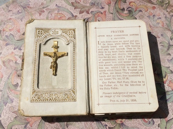 1930s Celluloid Cover First Communion Prayer Book Religious